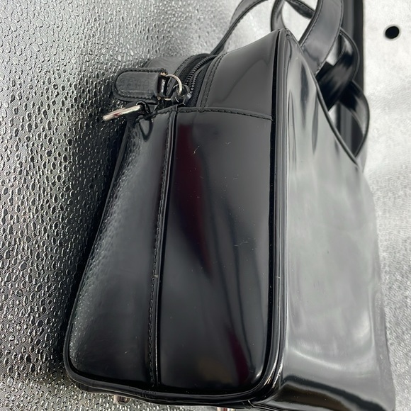 Authentic Gucci Black Lunch Box Bag - Picture 9 of 13